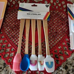 Little Spatulas