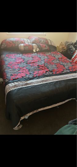 Bed full size