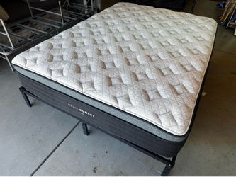 Helix Sunset Luxe Queen Mattress & Frame