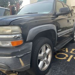 Chevy Truck Part Out Tahoe Yukon Silverado Sierra A