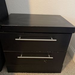 Bedroom Dresser & 2 Nightstands