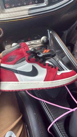 Bundle: Air Jordan 1 Lost & Found + Nike Dunk Low Jackie Robinson - Size US [9] - 8/10