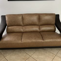 Furniture for sale in Davie, FL. Items can be sold separately or as a set.