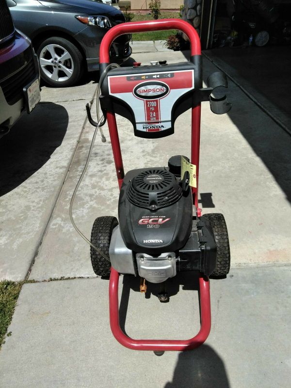 Simpson Pressure Washer, Powered by Honda - 2,700 PSI 2.4 GPM for Sale