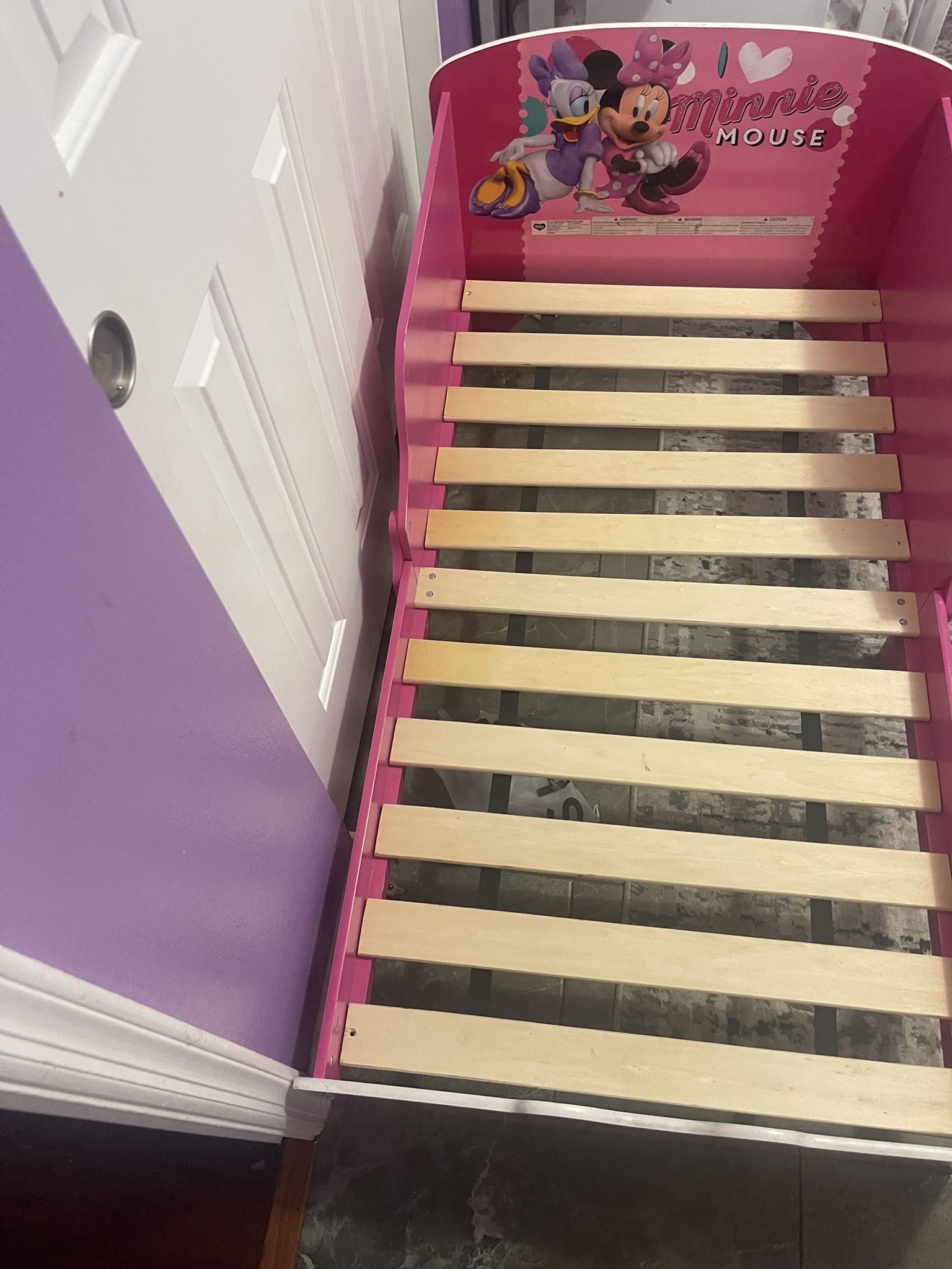 Minnie Mouse Wood Toddler Bed