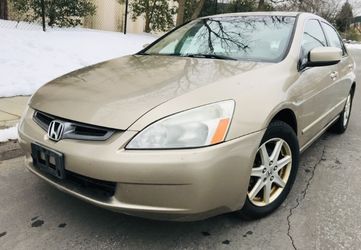 2003 Gold Honda Accord- No check Engine Light - Leather Seats
