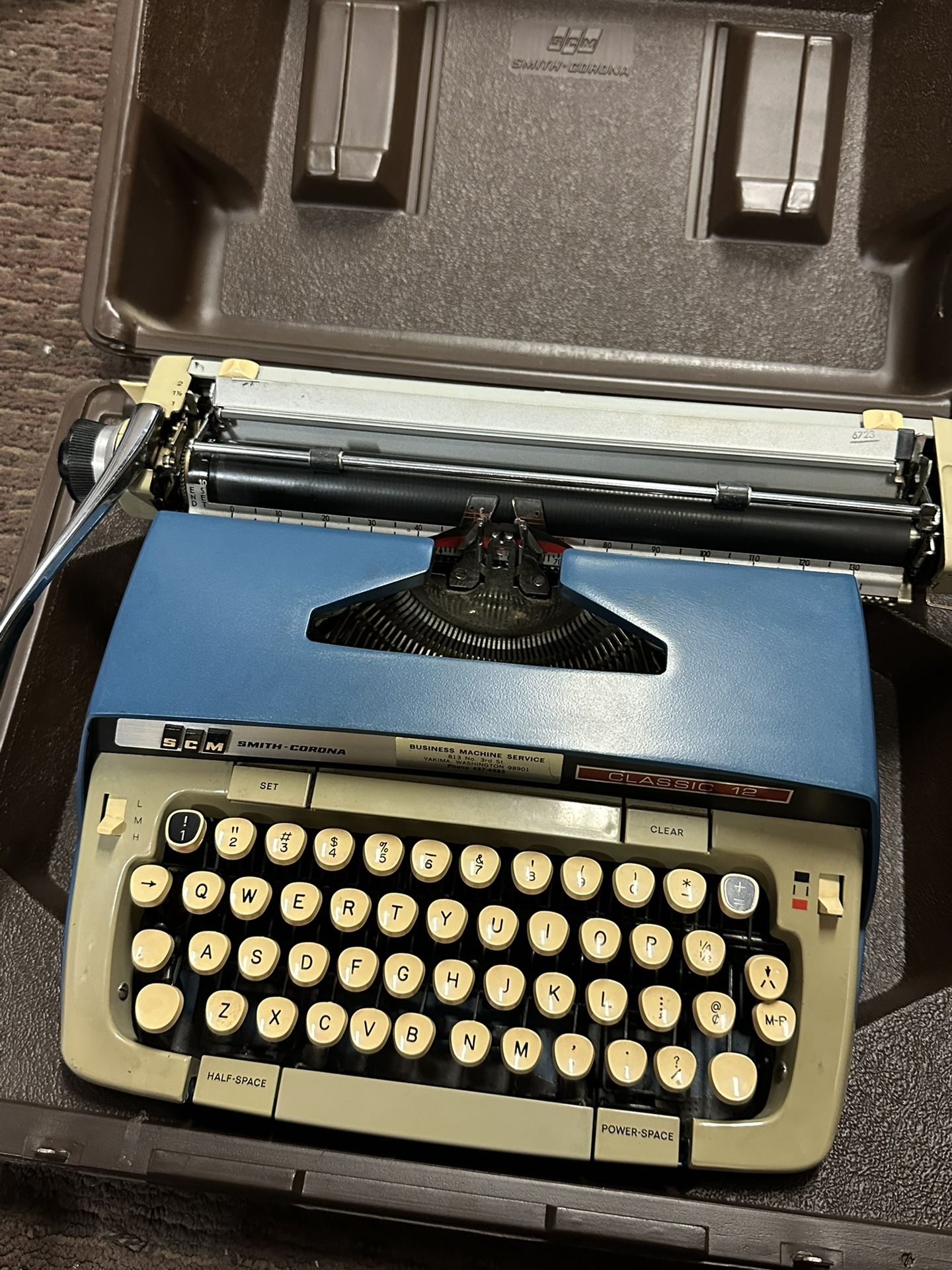 Smith-Corona Classic 13
