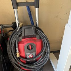 adams Pressure washer 
