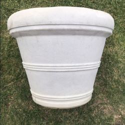 Large Planter Pots 