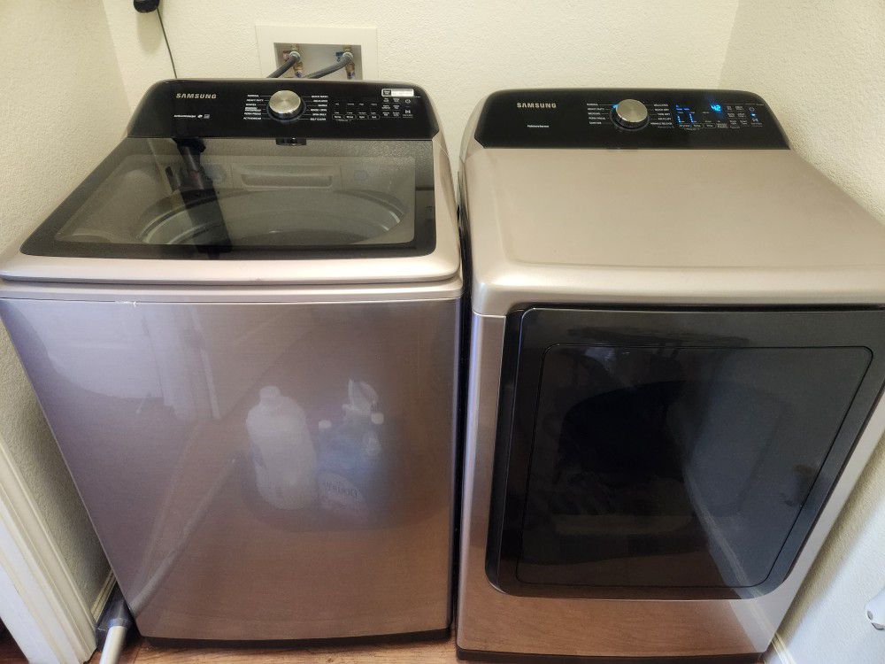 Samsung Smart Washer and Dryer Set