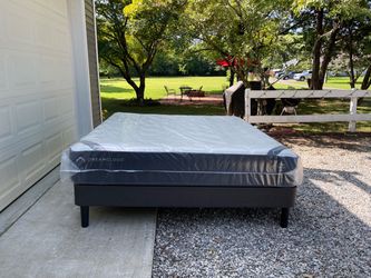 DreamCloud King Mattress
