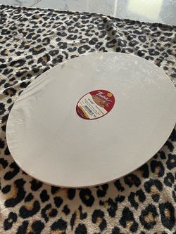 Fredrix 16x20 Oval Stretched Canvas
