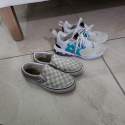 2 Pair Kid Shoes 
