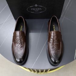 Prada Men’s Leather Shoes With Box 2026 New 