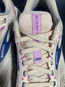 Brooks Adrenaline GTS 23 Running Shoes