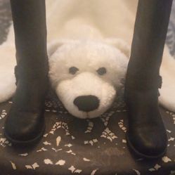 Guess Size 6 And 1/2 Ladies Boots