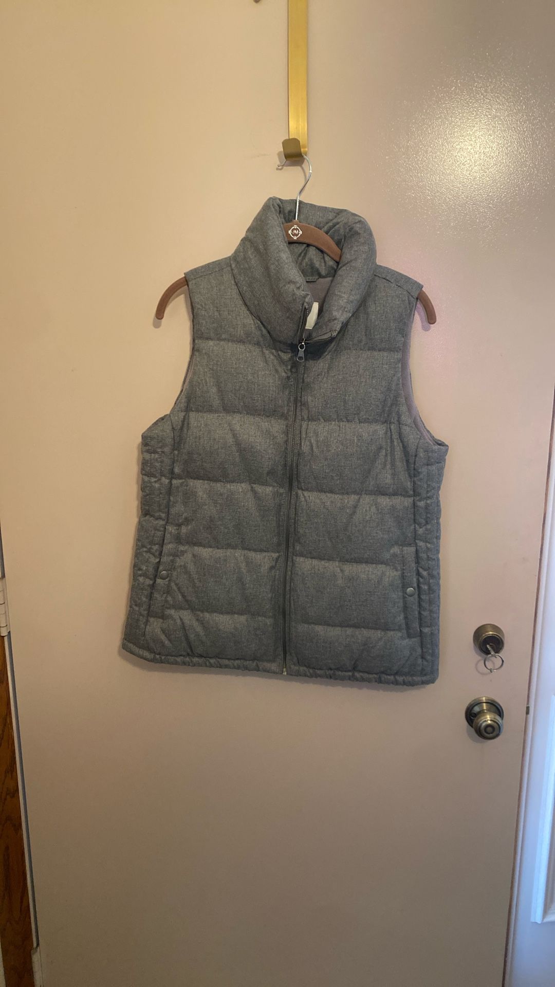 Woman’s Winter Vest