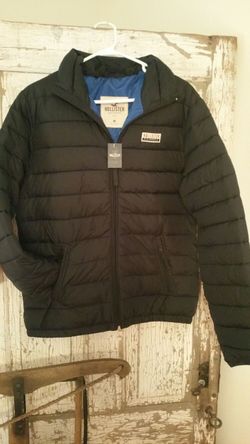 NWT ..Hollister Jacket /size Med.