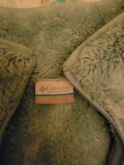Brand New Columbia Women's Jacket Size Small With Pockets 