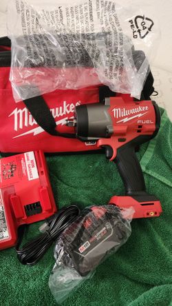 Milwaukee m18 impacto 1/2 drill