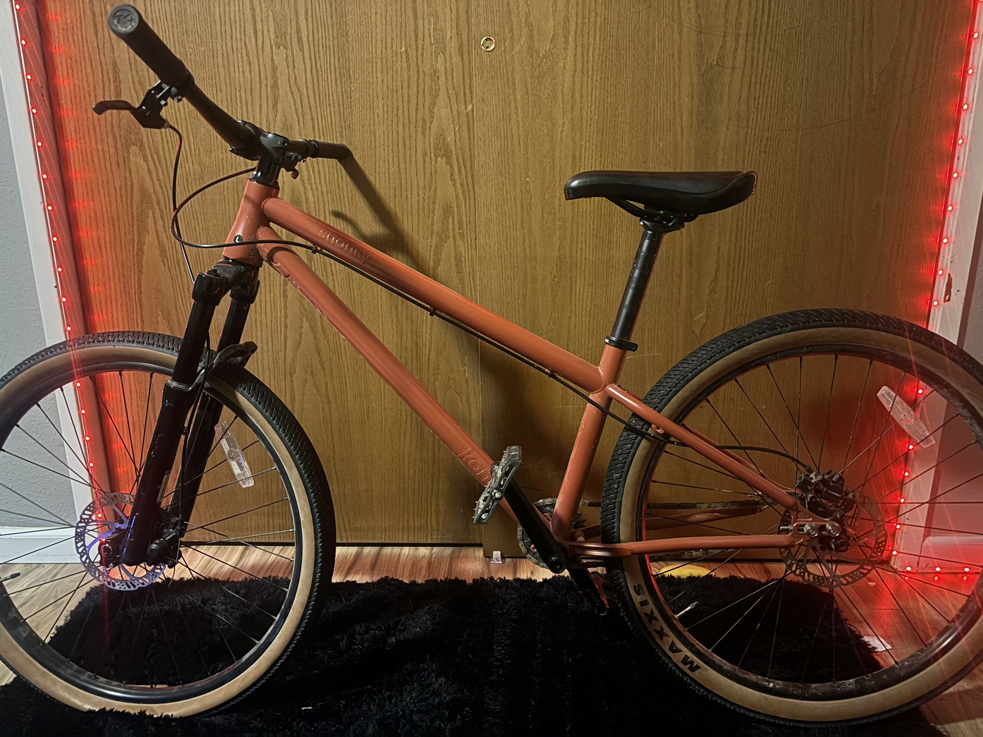 Kona Shonky Dirt Rider!!