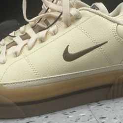 Nike 