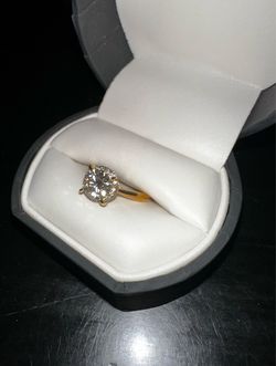1 1/4 Carat Diamond Engagement Ring