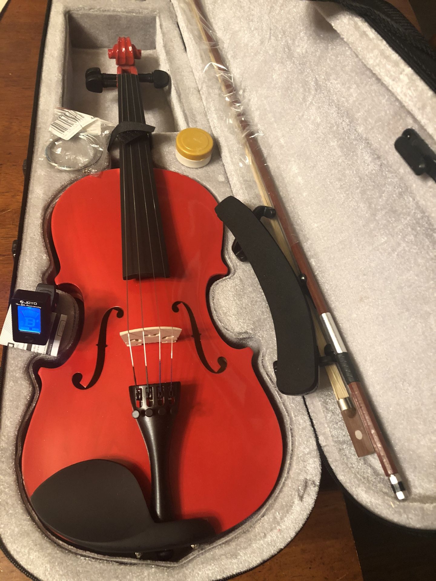 4/4 Red Violin with New Bow, Digital Tuner, Shoulder Rest, Extra Strings $80 Firm