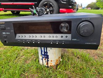 Onkyo AV receiver model HT r430