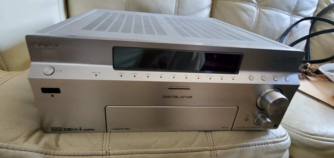 Sony STR-DA7100ES