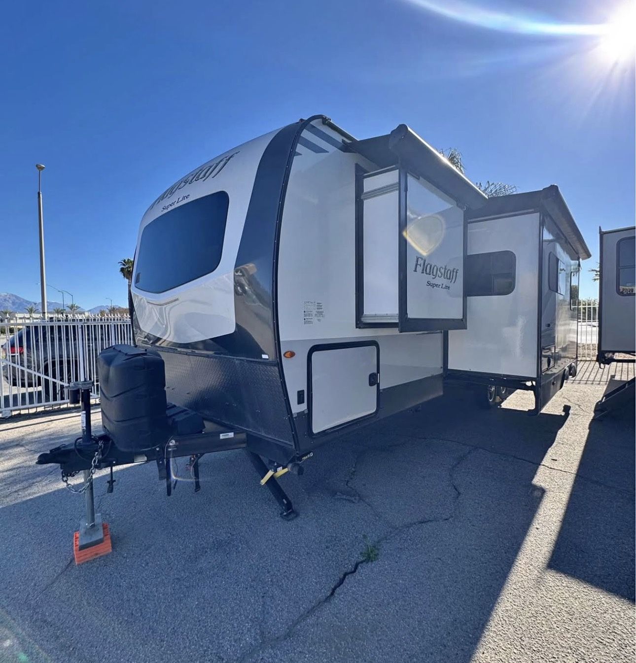 2020 Flagstaff Bu Forest River RV/ Travel Trailer/ Bumper Pull