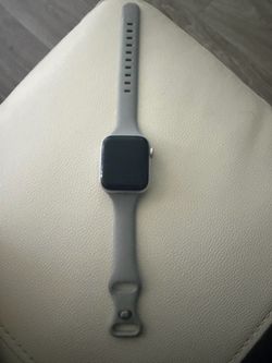 Apple Watch (Pick up in Anaheim)BEST OFFER
