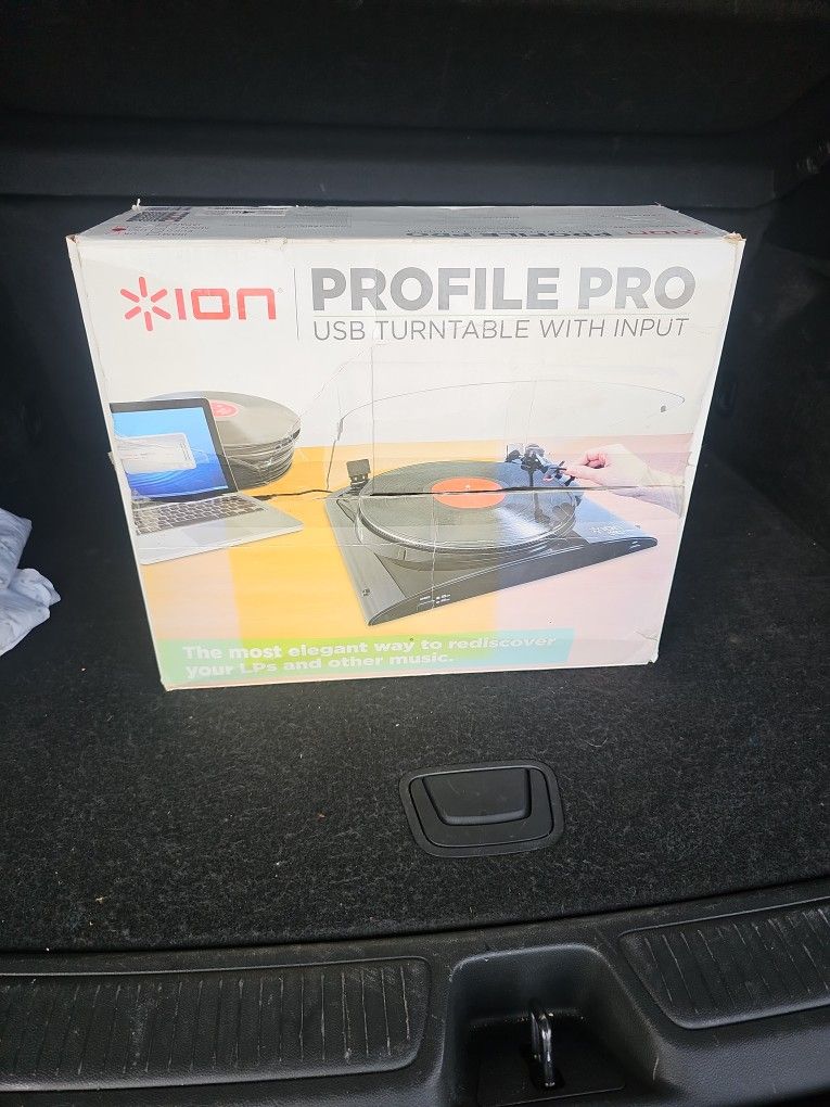 Ion Profile Pro Turntable 120v Mp3  USB 