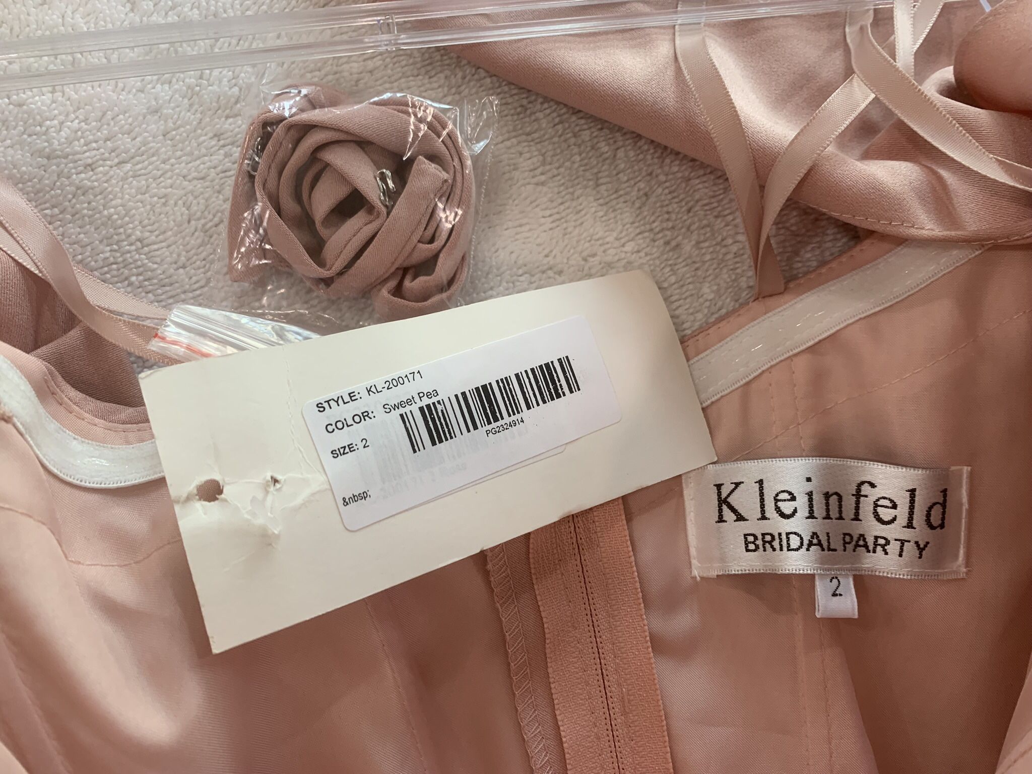 Off-the-Shoulder Long Bridesmaid Dresses (3)-NWT