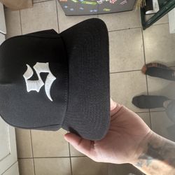 Stizzy Hat Comes With Stizzy Battery Pack