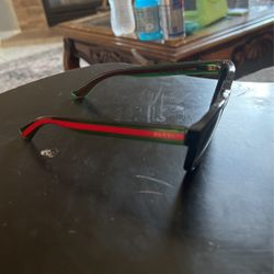 Gucci Sunglaases