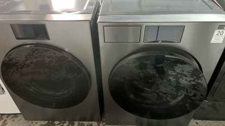 Samsung - 5.3 cu. ft. Bespoke AI Ultra Capacity with AI Home Samsung Dryer 7.5 cu. ft.