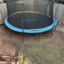 14’ Trampoline