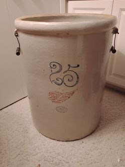 Stoneware 25 Gallon Red Wing Crock with Large Wing