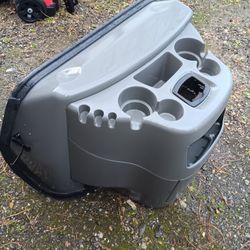 Econoline/F250-F350 Engine Doghouse 