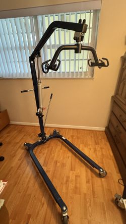 Hoyer (Lumex LF1030) Hydraulic Patient Transfer Lift with Sling