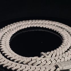 925 Silver With Moissanite Diamonds Chain 