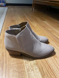 Size 6 Lucky Brand Boots