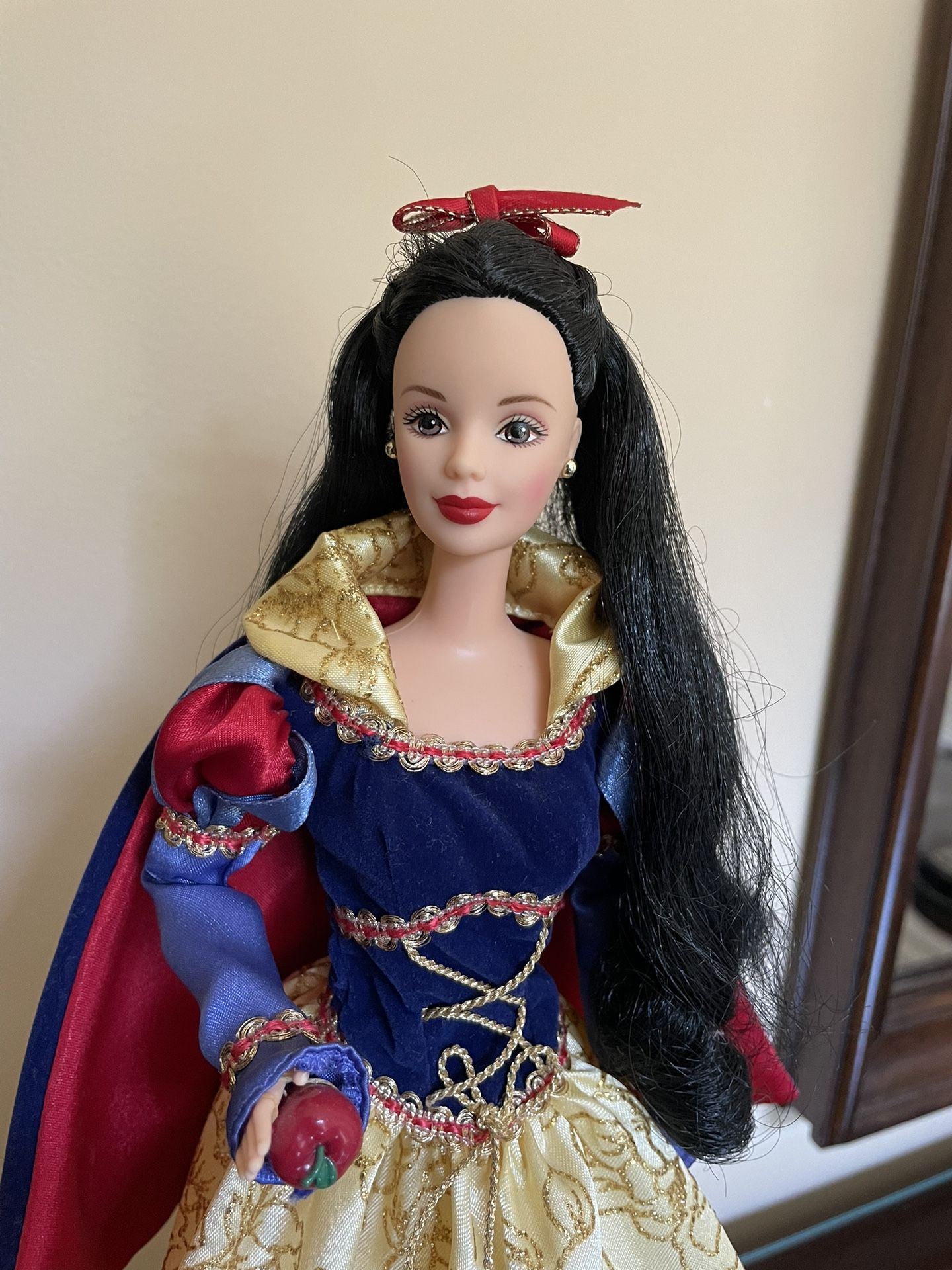 Snow White Barbie