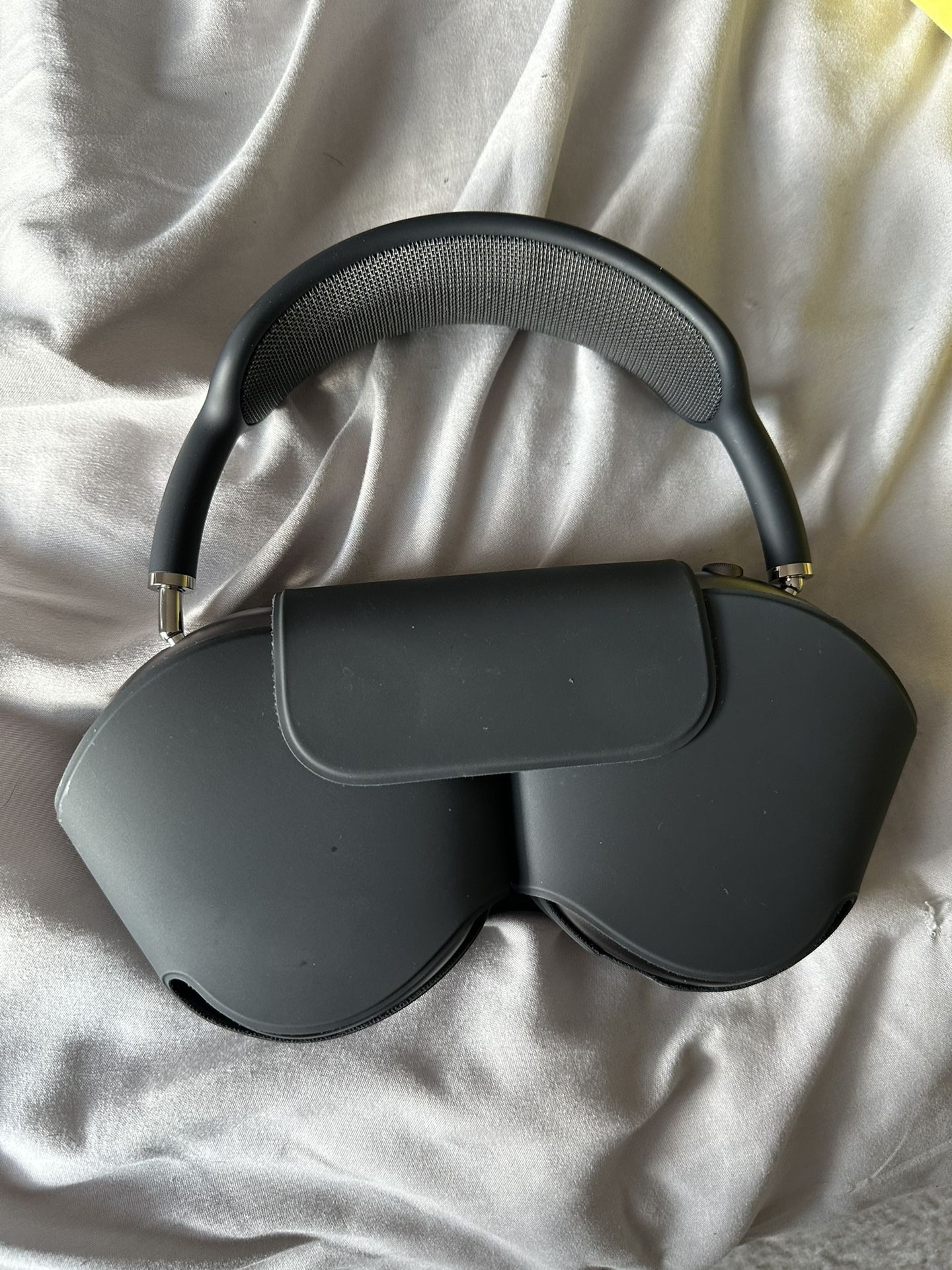 AirPods Max