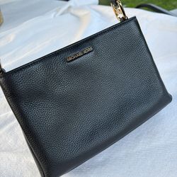 MICHAEL KORS Leather Crossbody Bag 