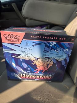 Chaos Rising Etb ✨️