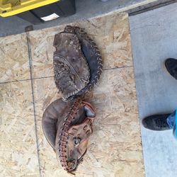 Vintage Baseball Gloves
