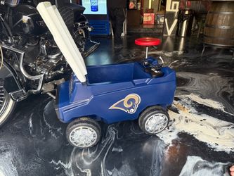 Cooler for ice drinks with remote control