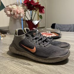 Women’s Nike Running Shoes Size 8
